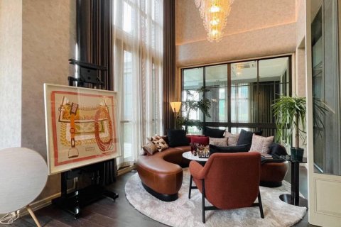 Вилла в Суан Луанге, Бангкок, Таиланд с 5 спальнями  № 133647 - фото 4