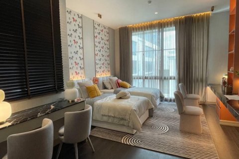 Вилла в Суан Луанге, Бангкок, Таиланд с 5 спальнями  № 133647 - фото 10