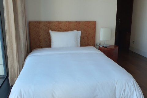 Кондоминиум с 4 спальнями в Патхум Ване, Бангкок, Таиланд № 133649 - фото 8