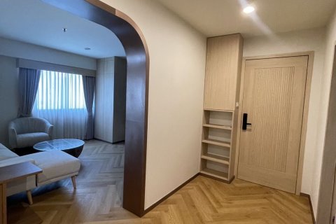 Condo in Watthana, Bangkok, Thailand, 2 bedrooms  № 138239 - photo 7