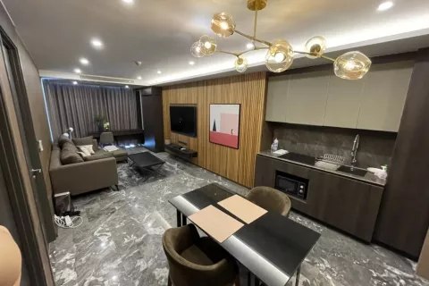 Studio in the Condo in Khlong Toei, Bangkok, Thailand  № 138238 - photo 2