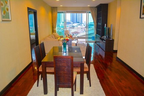 Кондоминиум с 2 спальнями в Клонг Тоэй, Бангкок, Таиланд № 138236 - фото 3