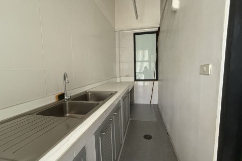 Дом в Банг Сью, Бангкок, Таиланд с 2 спальнями  № 138240 - фото 7