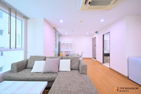 Condo in Bangkok, Thailand, 2 bedrooms  № 188170