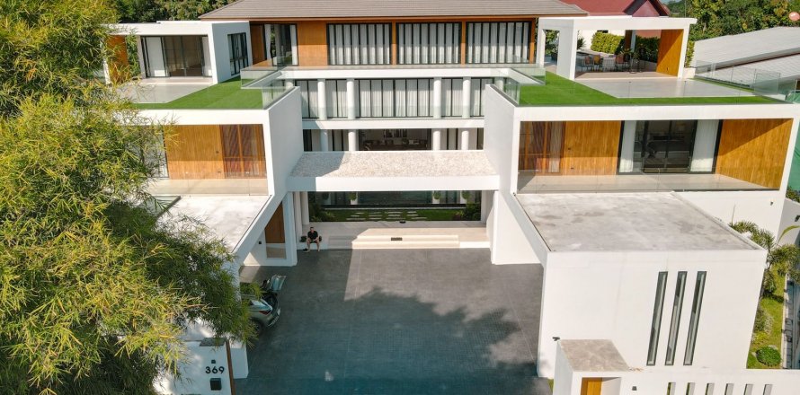 House in Chiang Mai, Thailand 5 bedrooms № 121981