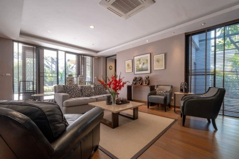 House in Chiang Mai, Thailand 4 bedrooms № 121976 - photo 8