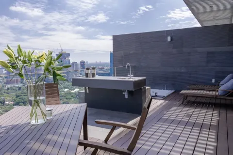 Кондоминиум с 3 спальнями в Патхум Ване, Бангкок, Таиланд № 153534 - фото 19