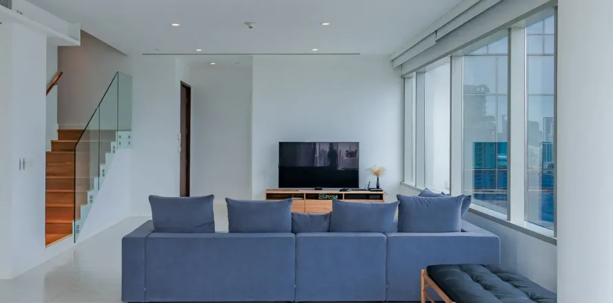 Кондоминиум с 3 спальнями в Патхум Ване, Бангкок, Таиланд № 153534