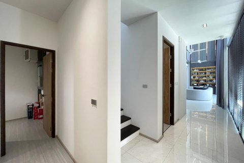 Villa à Chiang Mai, Thaïlande 4 chambres № 153535 - photo 9