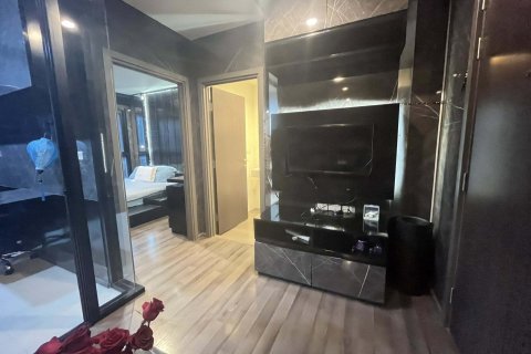 Studio in the Condo in Watthana, Bangkok, Thailand  № 153532 - photo 1