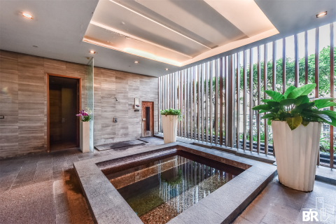 Condo in Bangkok, Thailand, 2 bedrooms № 187692 - photo 7