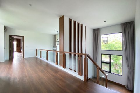 House in Chiang Mai, Thailand 4 bedrooms № 119926 - photo 20