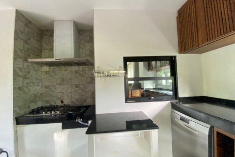 House in Chiang Mai, Thailand 4 bedrooms № 119926 - photo 11
