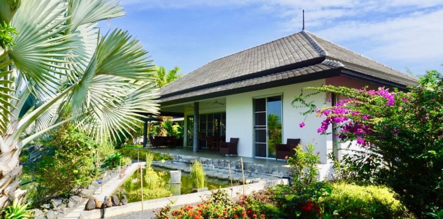 House in Chiang Mai, Thailand 3 bedrooms № 119925