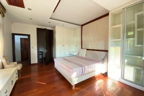 House in Chiang Mai, Thailand 4 bedrooms № 119927 - photo 11