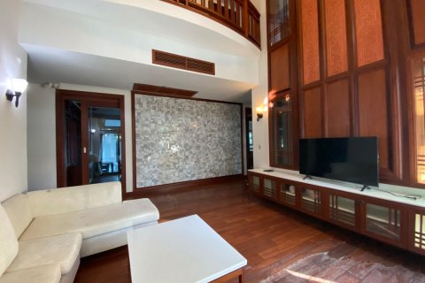 House in Chiang Mai, Thailand 4 bedrooms № 119927 - photo 6
