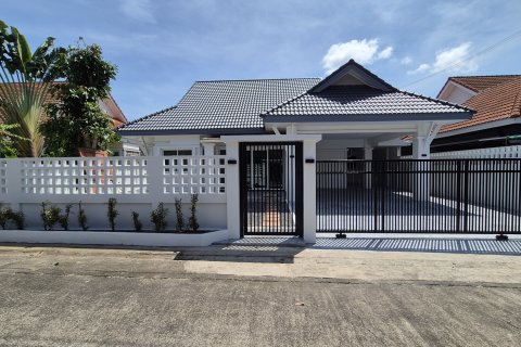 Maison à Phuket, Thaïlande 3 chambres № 149473