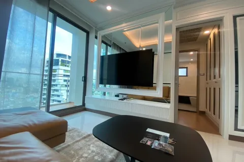 Condo in Watthana, Bangkok, Thailand, 3 bedrooms  № 149467 - photo 2