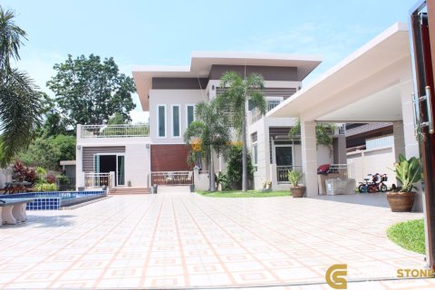 Studio in Bang Sare, Thailand № 27264 - photo 1