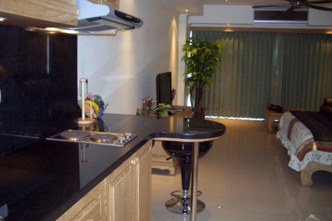 Studio in the Condo on Jomtien Beach, Pattaya, Thailand № 204054 - photo 5