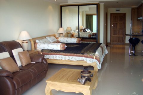 Studio in the Condo on Jomtien Beach, Pattaya, Thailand № 204054 - photo 8