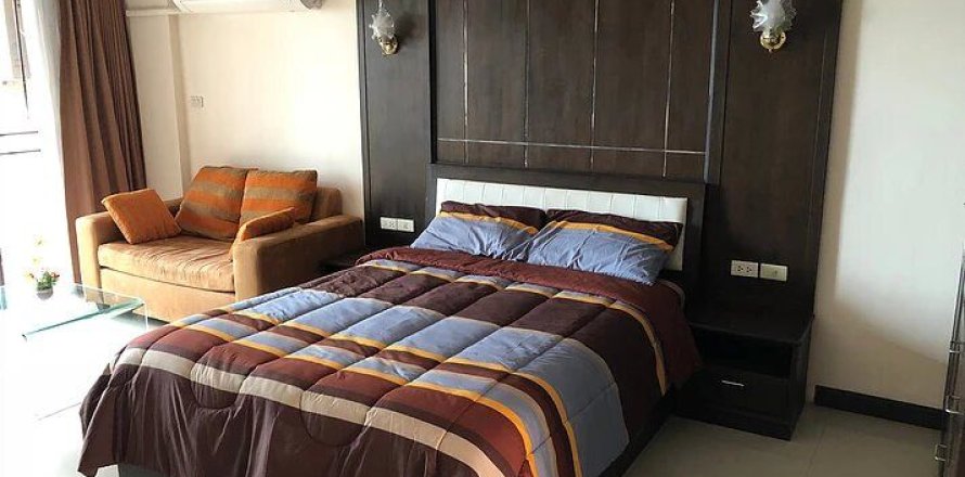 Studio dans le Condo à Pattaya, Thaïlande  № 204053