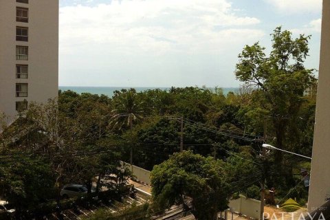 Studio dans le Condo à Pattaya, Thaïlande  № 204053 - photo 13