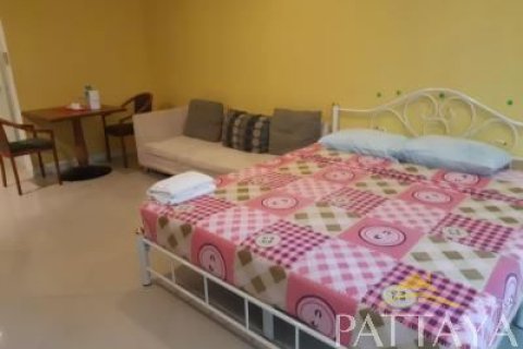 Condo on Jomtien Beach, Pattaya, Thailand, 1 bedroom  № 204048 - photo 2