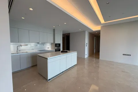 Кондоминиум с 2 спальнями в Патхум Ване, Бангкок, Таиланд № 151732 - фото 1