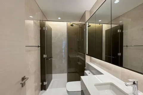 Кондоминиум с 2 спальнями в Патхум Ване, Бангкок, Таиланд № 151732 - фото 15