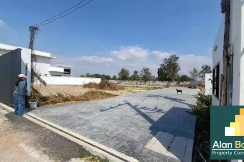 Terreno en Pattaya, Tailandia № 211287 - foto 15
