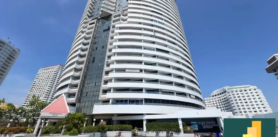 Condominio de 2 dormitorios en Jomtien Beach, Pattaya, Tailandia № 211281