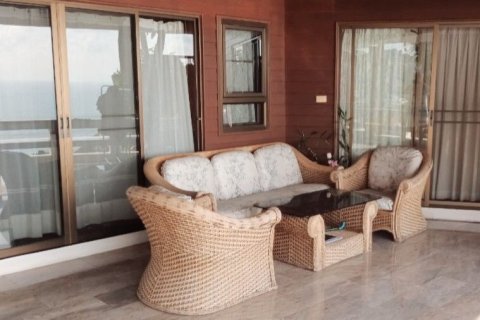 Villa in Ko Samui, Thailand 3 bedrooms № 154208 - photo 29