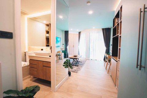 Condo on Surin Beach, Thailand, 1 bedroom № 166896 - photo 21