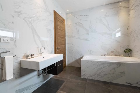 Villa à Ko Samui, Thaïlande 4 chambres № 166900 - photo 22