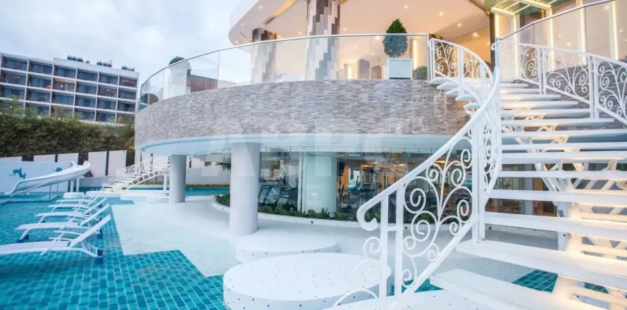 Condominio de 2 dormitorios en Pattaya, Tailandia № 210708
