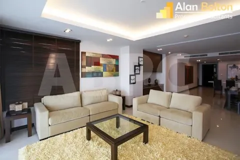 Condominio de 3 dormitorios en Pattaya, Tailandia № 210707 - foto 8