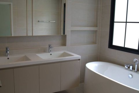 House in Phuket, Thailand 4 bedrooms № 172729 - photo 9