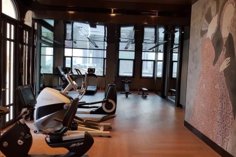 Condo in Watthana, Bangkok, Thailand, 3 bedrooms  № 149958 - photo 6