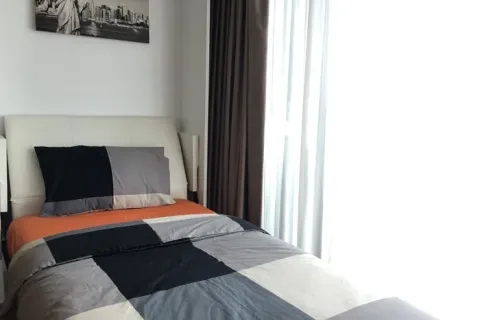 Condo in Chatuchak, Bangkok, Thailand, 2 bedrooms  № 149955 - photo 22