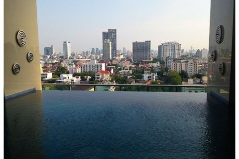 Condo in Chatuchak, Bangkok, Thailand, 2 bedrooms  № 149955 - photo 13