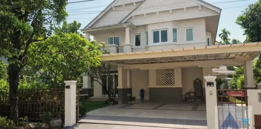 Haus in Suan Luang, Bangkok, Thailand 4 Schlafzimmer № 214949