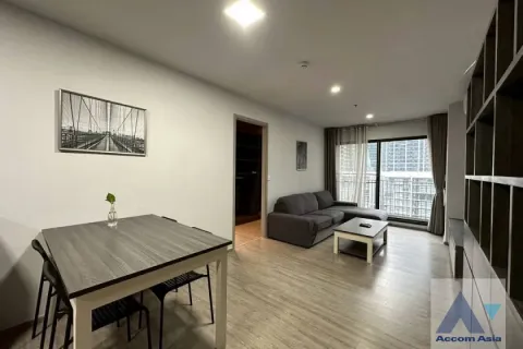 Condo in Watthana, Bangkok, Thailand, 2 bedrooms № 214950
