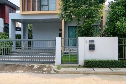 Дом в Ратхум Тхани, Таиланд с 3 спальнями  № 167314 - фото 25