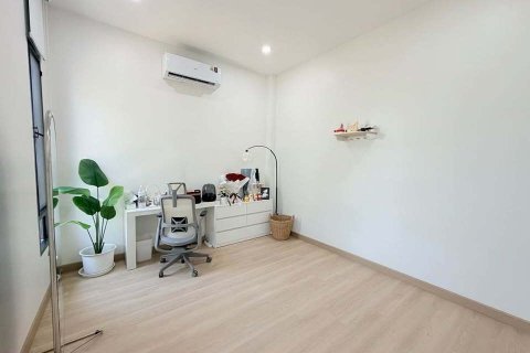 Дом в Чиангмае, Таиланд с 4 спальнями № 167313 - фото 4