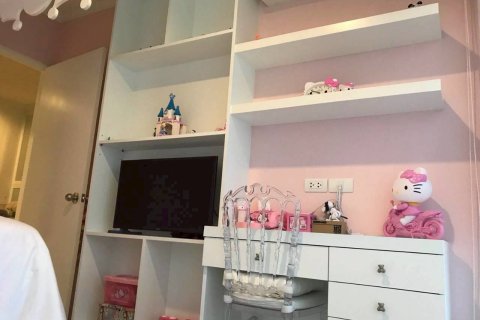 Condo in Khlong Toei, Bangkok, Thailand, 2 bedrooms  № 169049 - photo 3