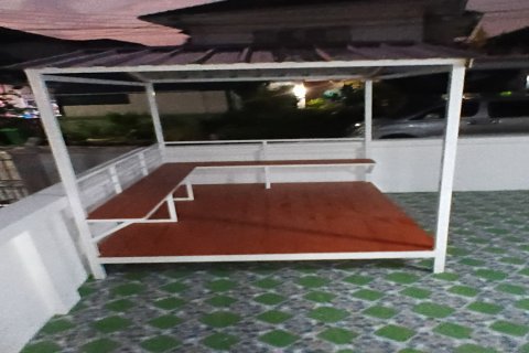 Maison à Pak Kret, Thaïlande 5 chambres № 169054 - photo 11