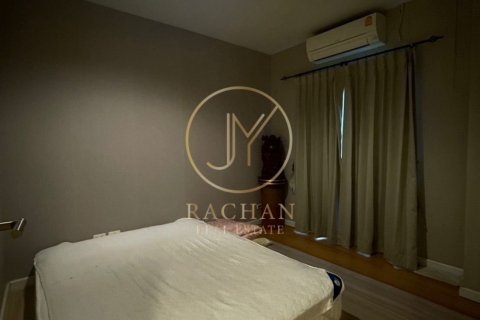 Townhouse in Pak Kret, Thailand 3 bedrooms № 169050 - photo 16