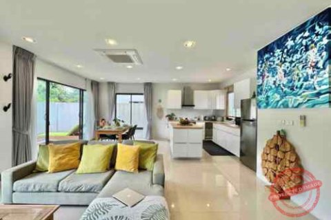 Haus in Ko Samui, Thailand 3 Schlafzimmer № 222165 - Foto 2
