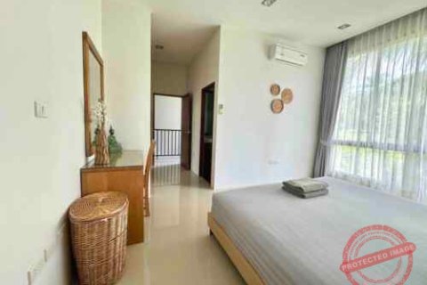 Haus in Ko Samui, Thailand 3 Schlafzimmer № 222165 - Foto 16